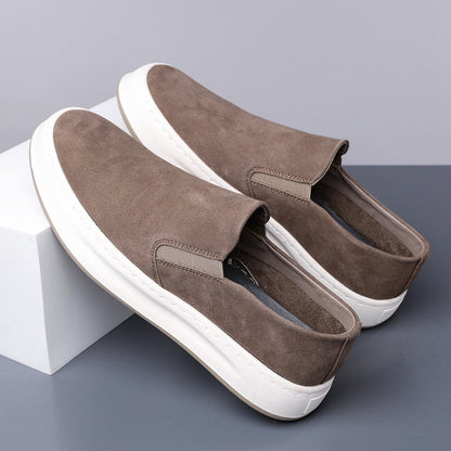Men Casual Breathable Slip-On Loafers Solid Color Flat Sneakers